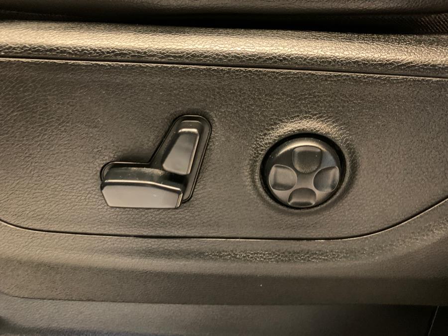 2019 RAM 1500 Sport 4x4 Crew Cab 5''7