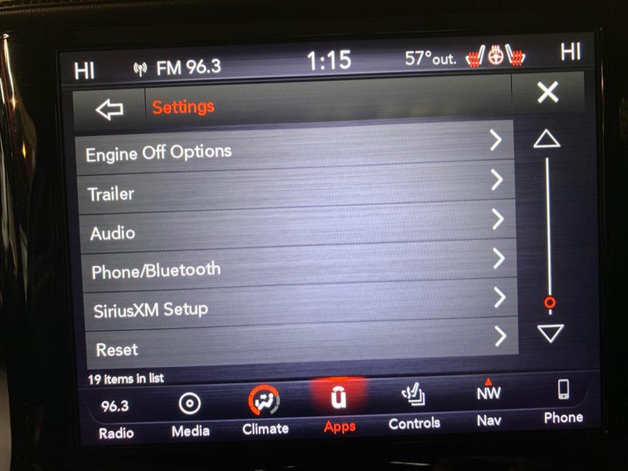 2019 RAM 1500 Sport 4x4 Crew Cab 5''7