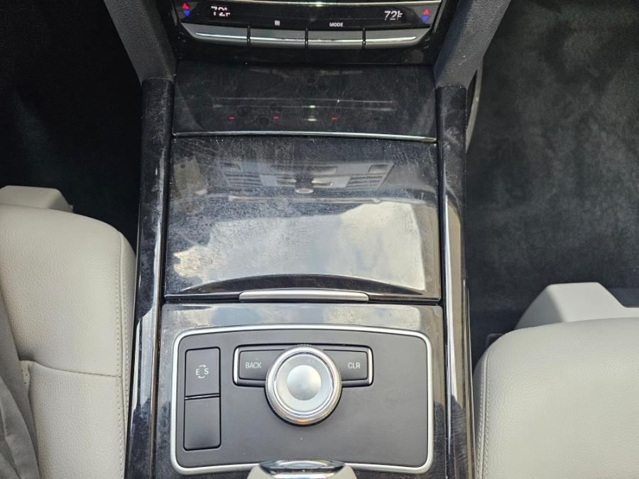 2012 Mercedes-Benz E-Class E350 4MATIC Luxury photo