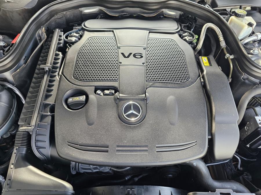2012 Mercedes-Benz E-Class E350 4MATIC Luxury photo