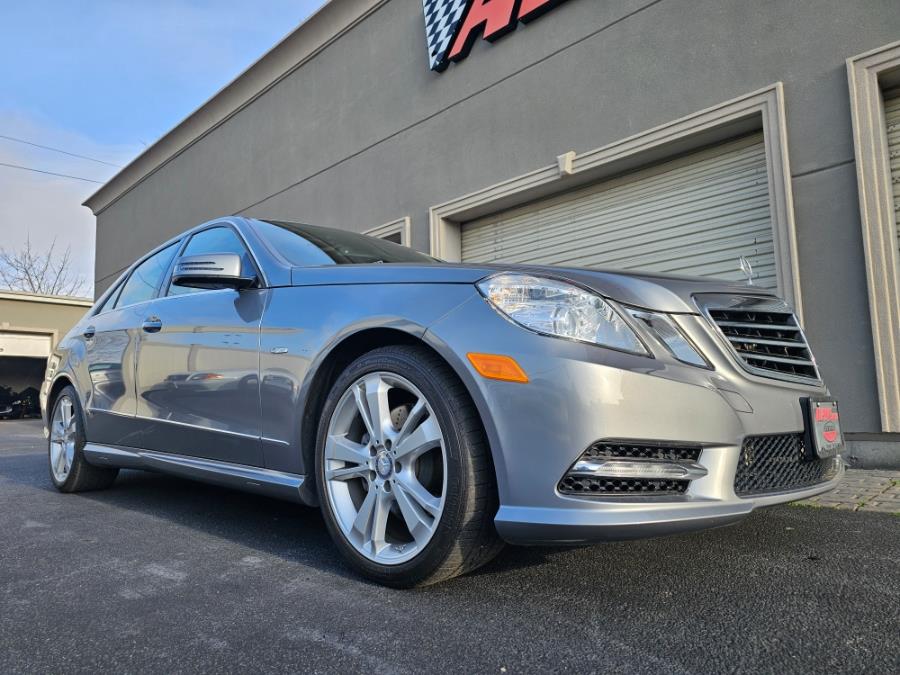 2012 Mercedes-Benz E-Class E350 4MATIC Luxury photo