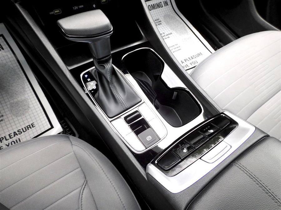 2022 Hyundai Santa Cruz SEL AWD photo
