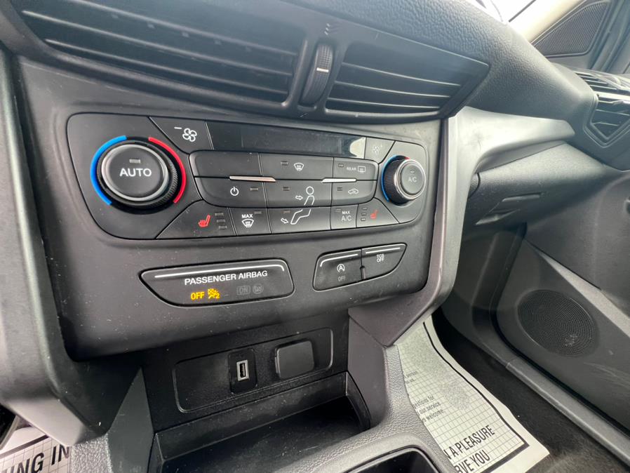 2017 Ford Escape SE 4WD photo