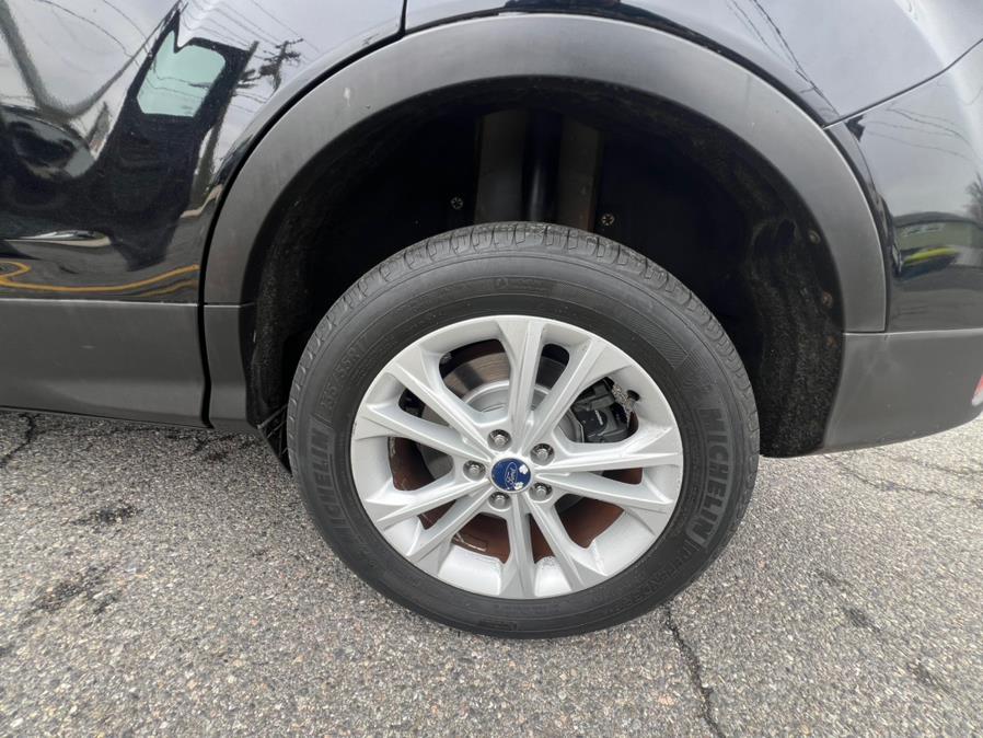 2017 Ford Escape SE 4WD photo