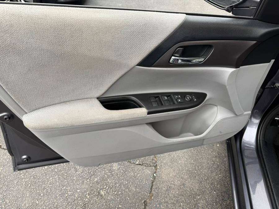 2013 Honda Accord LX photo