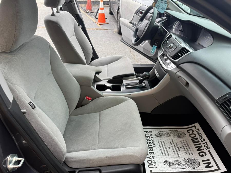 2013 Honda Accord LX photo