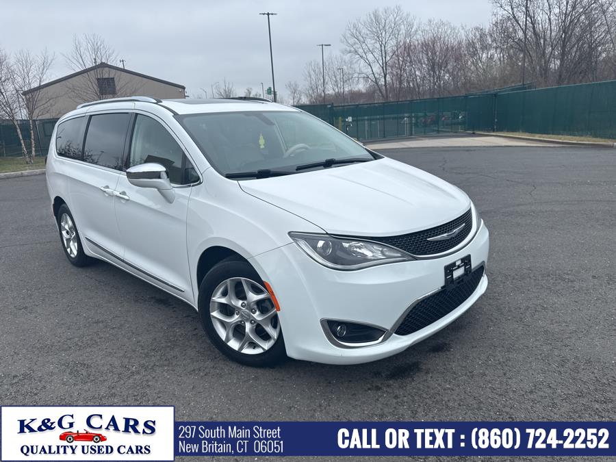 2020 Chrysler Pacifica Limited FWD photo