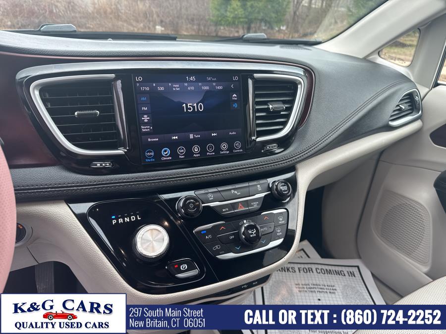 2020 Chrysler Pacifica Limited FWD photo