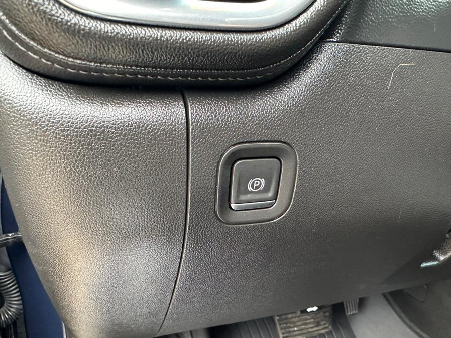 2021 Chevrolet Silverado 1500 4WD Crew Cab 147