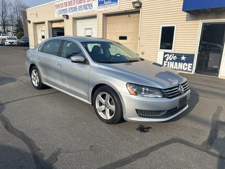 2013 Volkswagen Passat SE PZEV photo