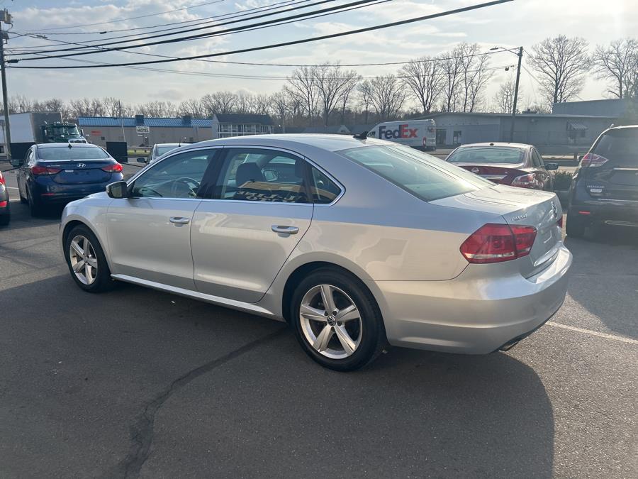 2013 Volkswagen Passat SE PZEV photo