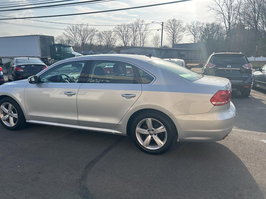 2013 Volkswagen Passat SE PZEV photo