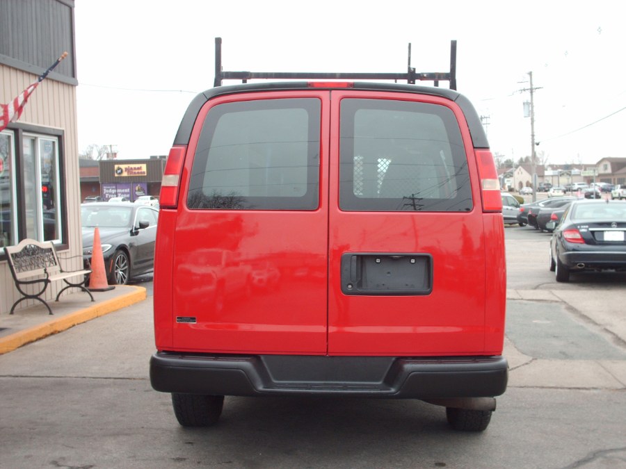 2013 Chevrolet Express 2500 2500 photo