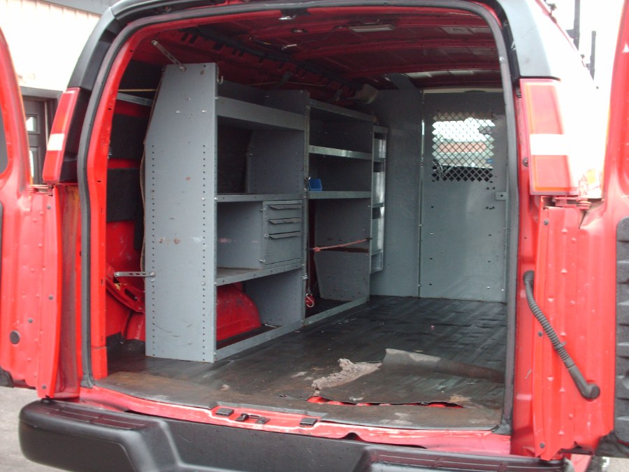 2013 Chevrolet Express 2500 2500 photo
