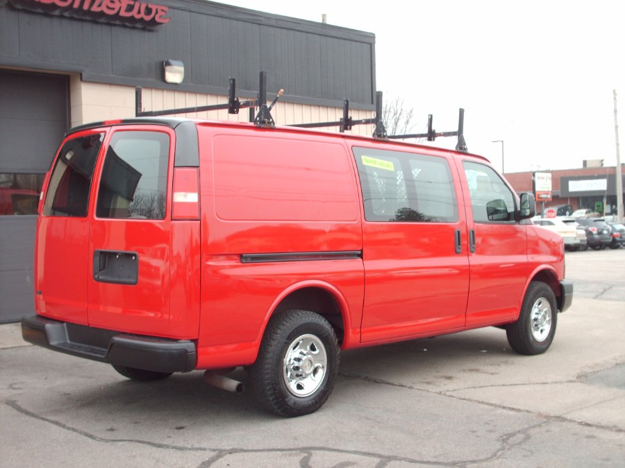 2013 Chevrolet Express 2500 2500 photo