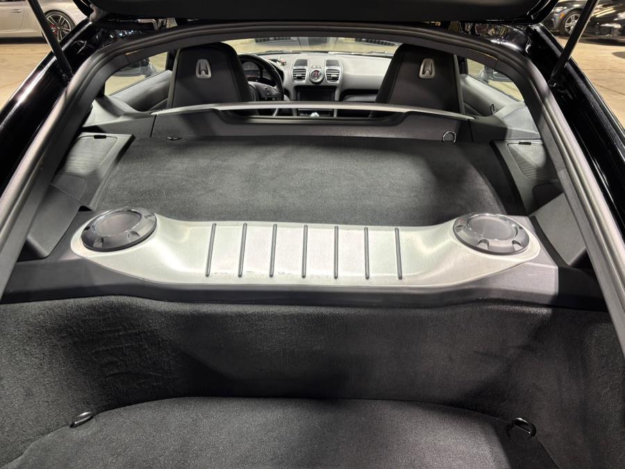 2016 Porsche Cayman 2dr Cpe photo