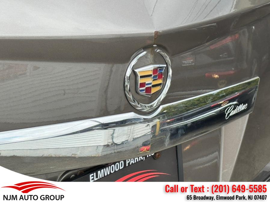 2011 Cadillac SRX Luxury Collection photo