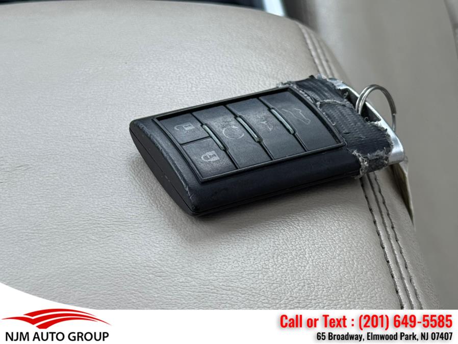 2011 Cadillac SRX Luxury Collection photo