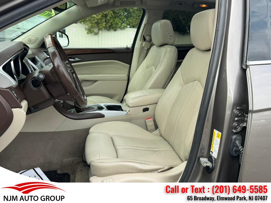 2011 Cadillac SRX Luxury Collection photo