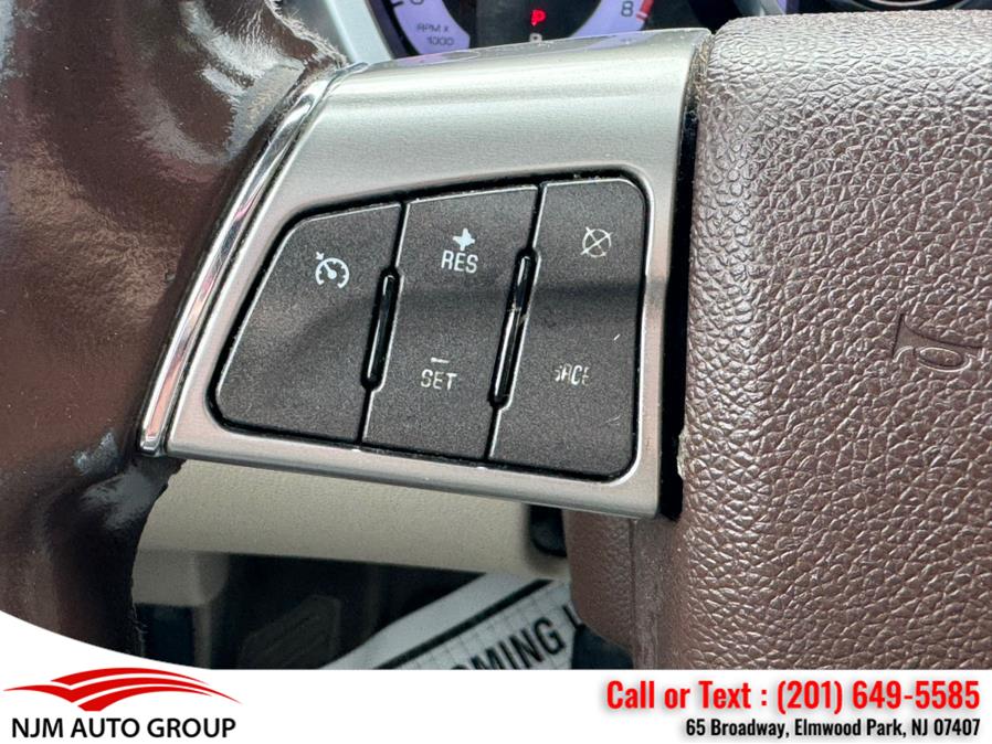 2011 Cadillac SRX Luxury Collection photo