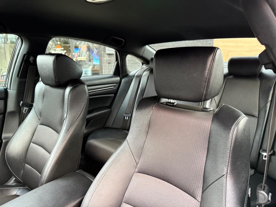 2019 Honda ACCORD SEDAN Sport 1.5T CVT photo
