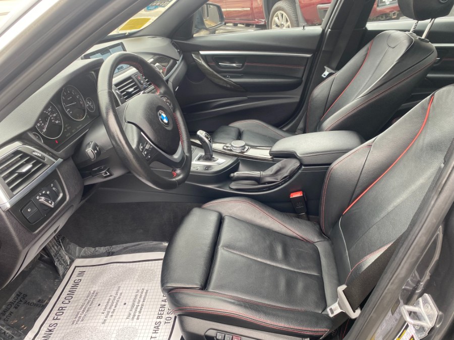 2017 BMW 3-Series 330i xDrive Sedan South Africa photo