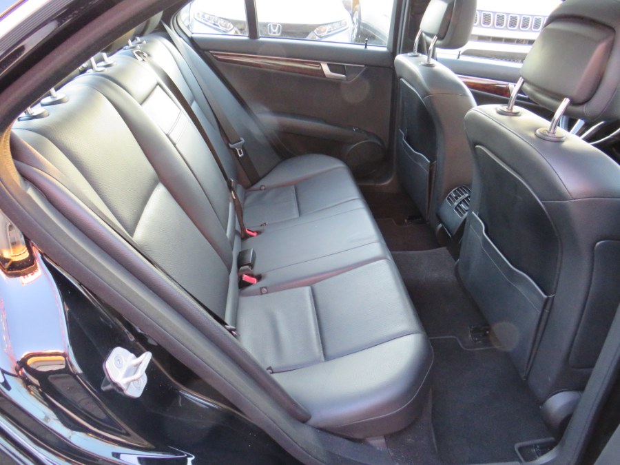 2014 Mercedes-Benz C-Class C300 4MATIC Luxury photo