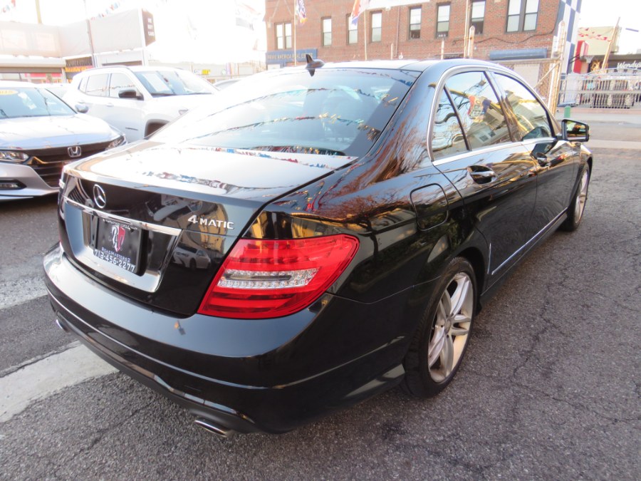 2014 Mercedes-Benz C-Class C300 4MATIC Luxury photo