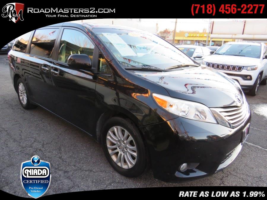 2016 Toyota Sienna XLE Premium 8 Passenger photo
