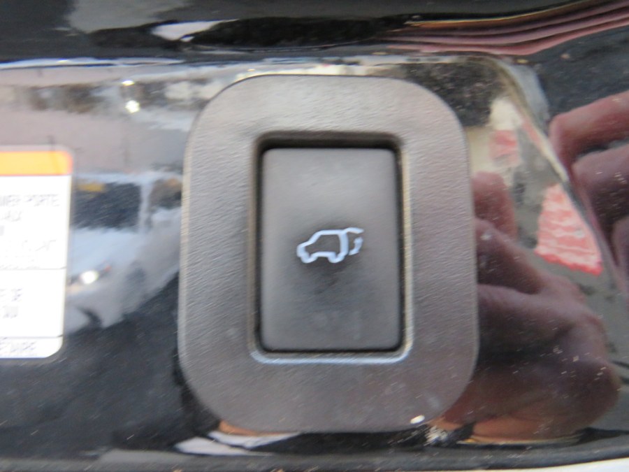 2016 Toyota Sienna XLE Premium 8 Passenger photo