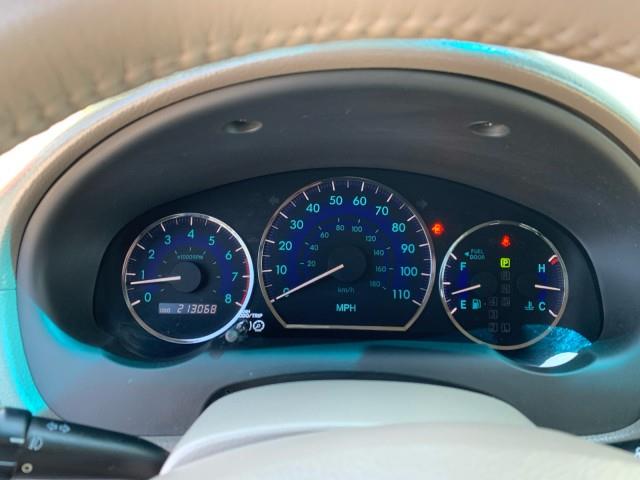 2009 Toyota Sienna XLE photo