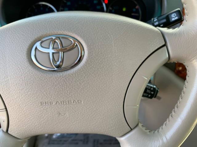 2009 Toyota Sienna XLE photo