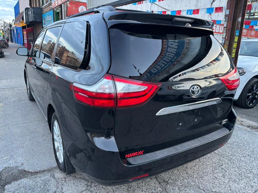 2017 Toyota Sienna Limited Premium AWD 7-Passenge photo