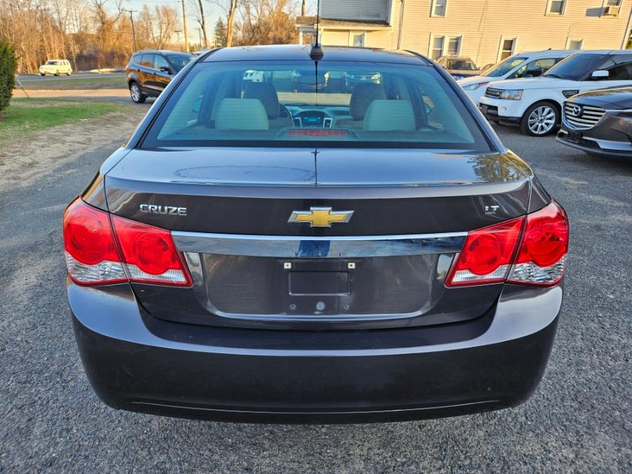 2015 Chevrolet Cruze 4dr Sdn Auto 1LT photo