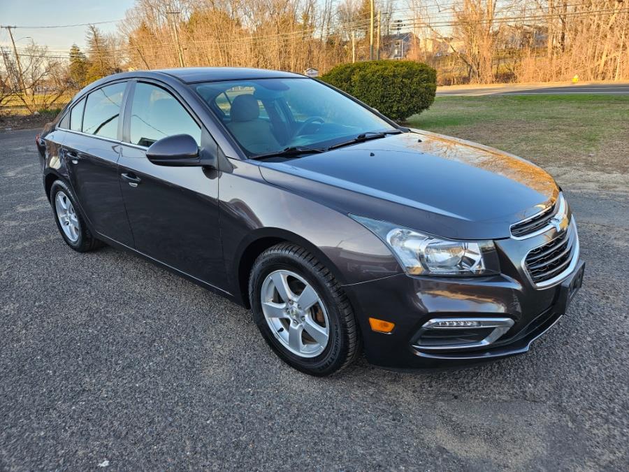 2015 Chevrolet Cruze 4dr Sdn Auto 1LT photo