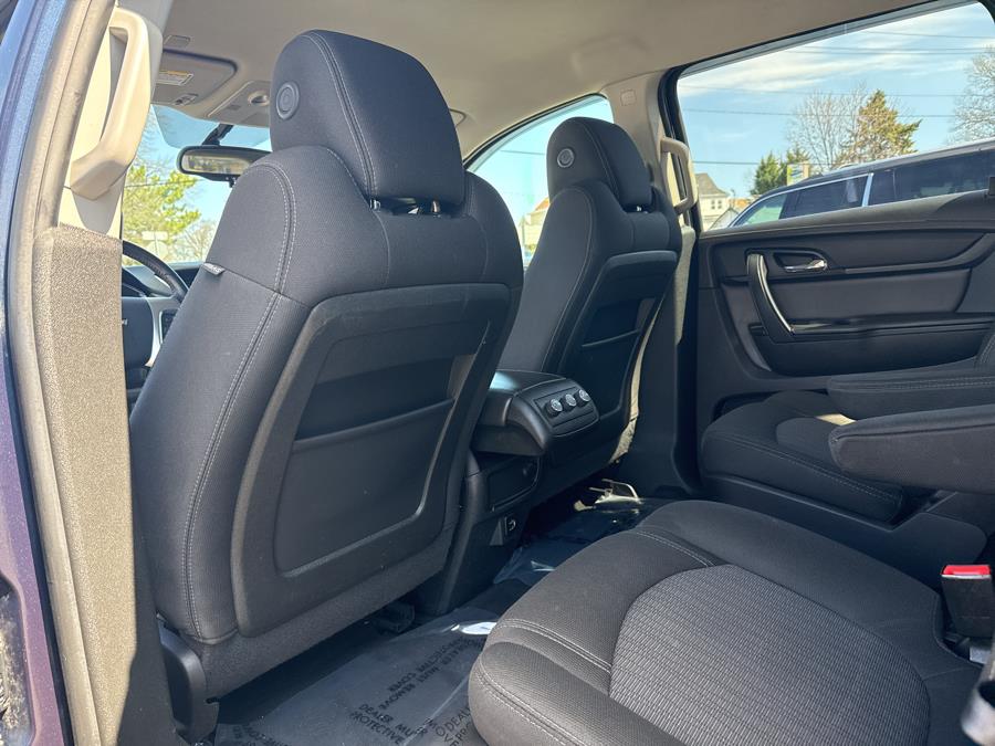 2017 Chevrolet Traverse FWD 4dr LT w/1LT photo