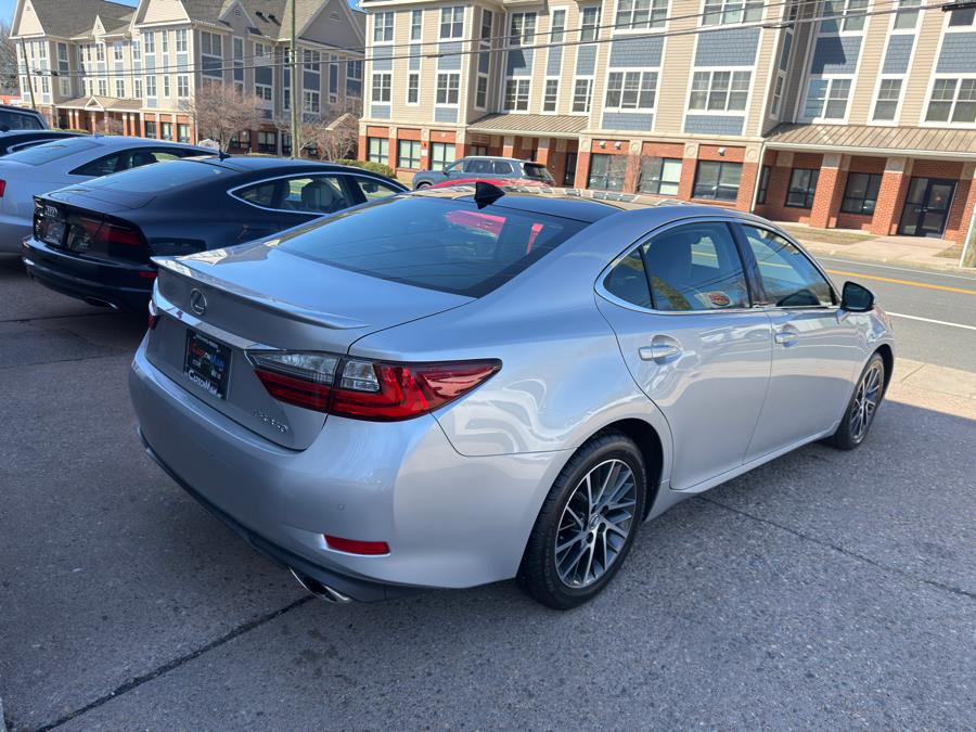 2017 Lexus ES ES photo