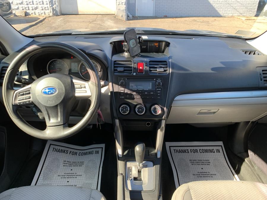 2015 Subaru Forester 2.5i photo