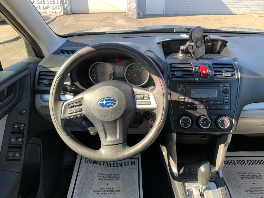 2015 Subaru Forester 2.5i photo