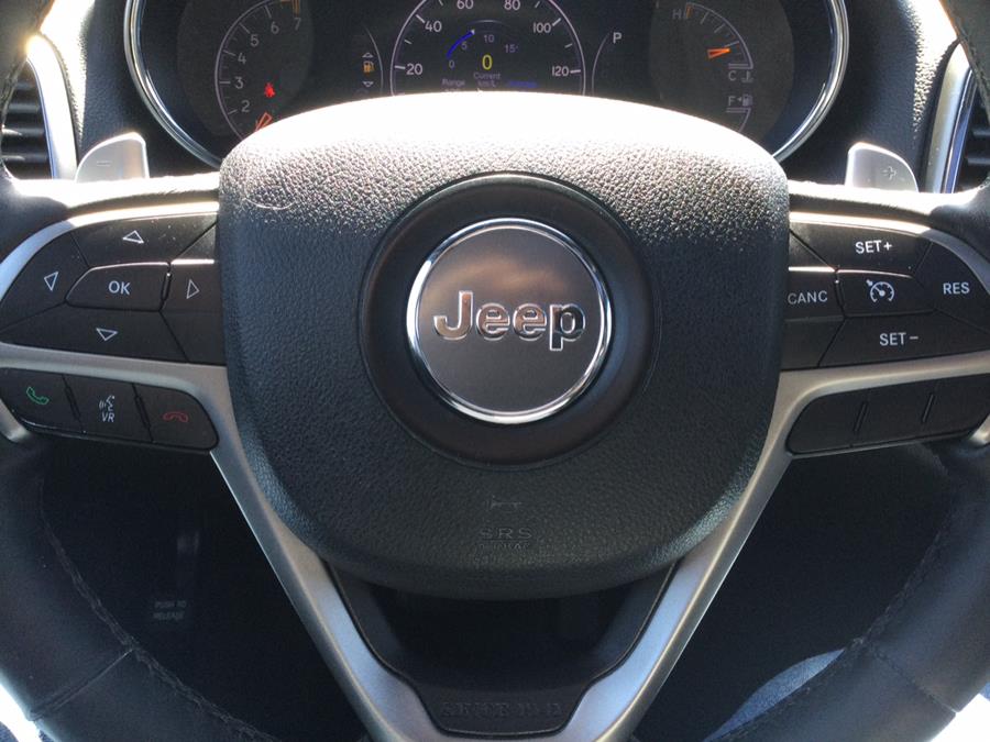 2017 Jeep Grand Cherokee Altitude 4x4 photo