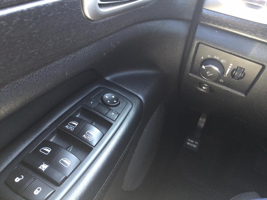 2017 Jeep Grand Cherokee Altitude 4x4 photo