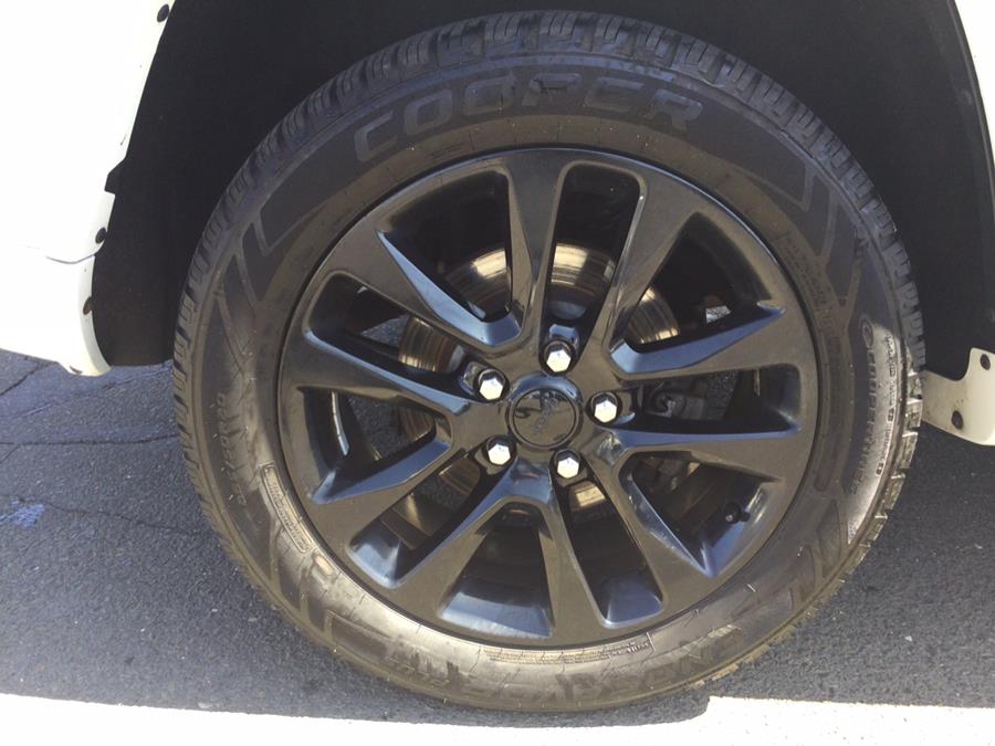 2017 Jeep Grand Cherokee Altitude 4x4 photo