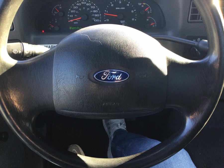2003 Ford RSX XL photo