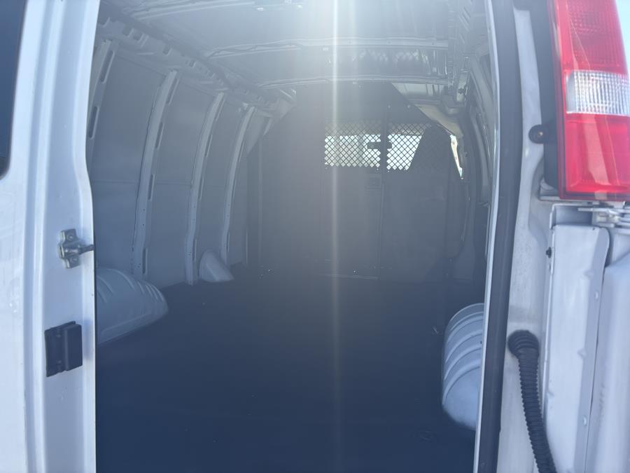 2021 Chevrolet Express Cargo Van RWD 2500 135