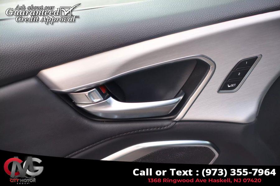 2019 Acura RDX SH-AWD Sport Utility 4D photo