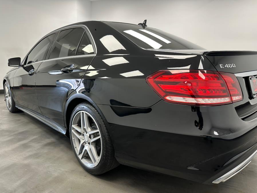 2016 Mercedes-Benz E-Class 4dr Sdn E400 4MATIC photo