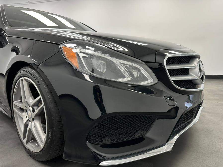 2016 Mercedes-Benz E-Class 4dr Sdn E400 4MATIC photo