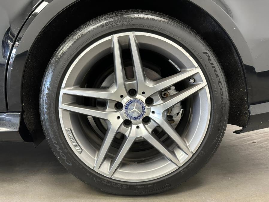 2016 Mercedes-Benz E-Class 4dr Sdn E400 4MATIC photo