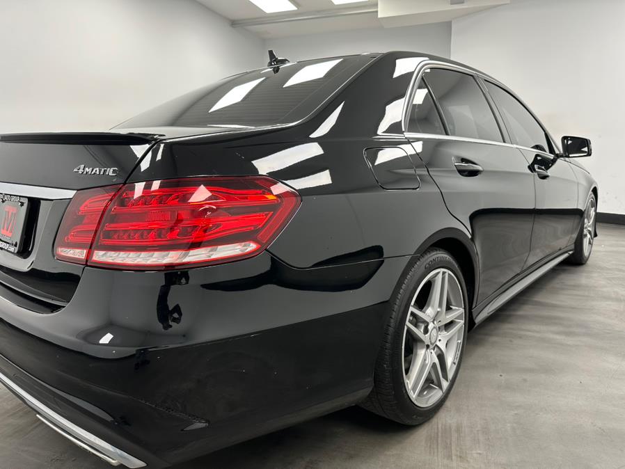 2016 Mercedes-Benz E-Class 4dr Sdn E400 4MATIC photo