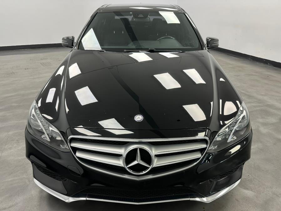 2016 Mercedes-Benz E-Class 4dr Sdn E400 4MATIC photo